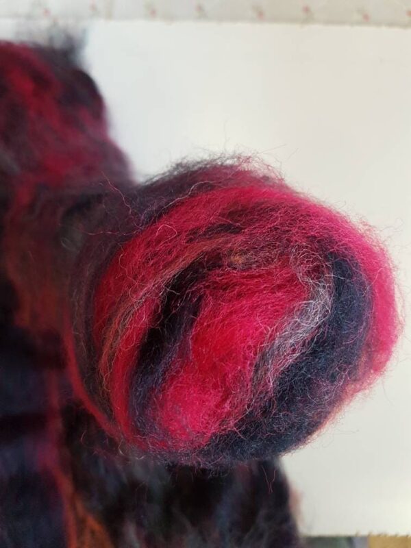 black art batt 50g LEGEND DARKNESS soft luxury spinning felting movie theme merino silk vibrant scarlet red white navy poppy wine crimson