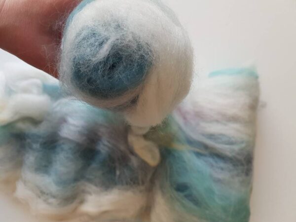 blue Art batt 50g all at sea wool luxury spinning felting pale yellow cream merino silk charm alpaca themed cream pale blue sea green