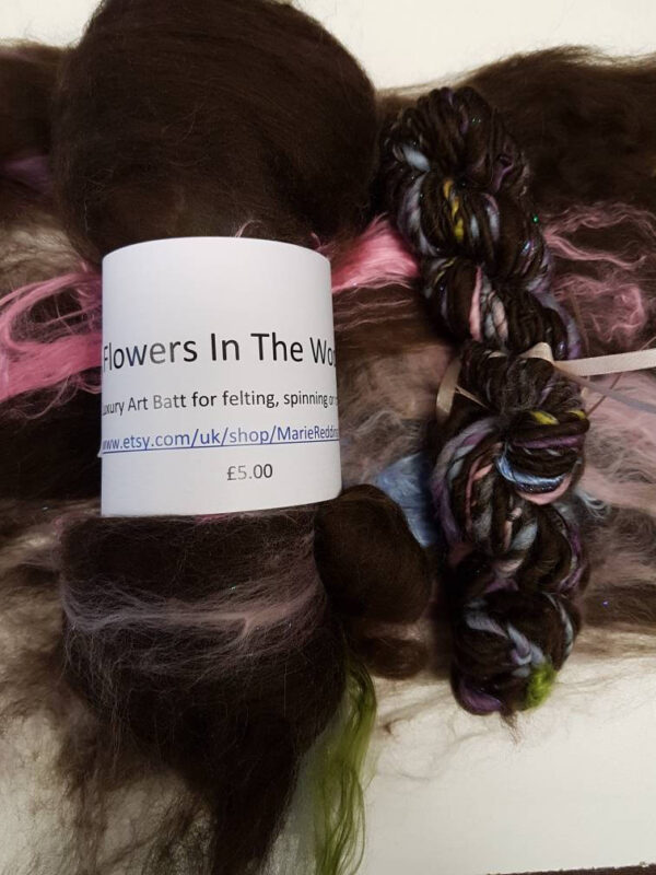 Narnia Art Yarn / Handspun / 12 Flowers In The Wood / Chocolate / Pink / Blue / Dark Brown / Single Ply / 50g / Knitting / Crochet Wabisabi