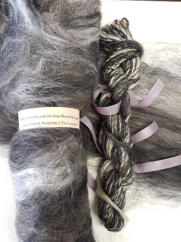 Narnia Art Yarn / Handspun / 2 The Lamppost / Grey / Silver / Cream / Steel Grey / White / Single Ply / 50g / Knitting / Crochet Wabisabi