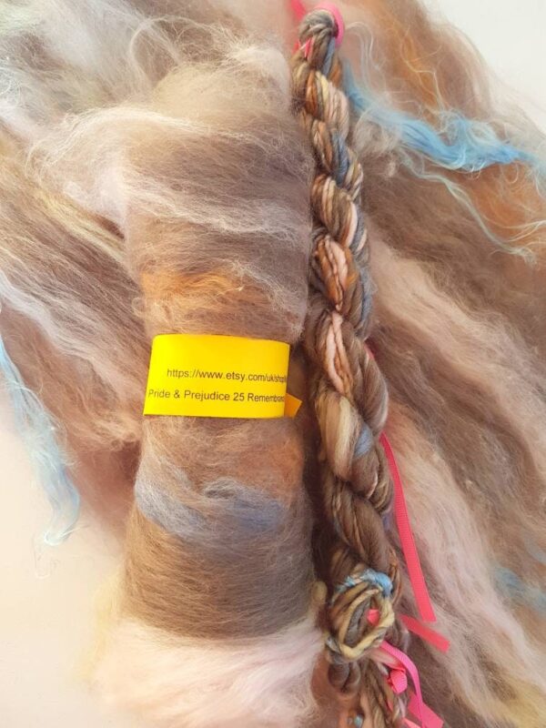 Pride & Prejudice Coffee Handspun Yarn / 25 Remembrance Gives You Pleasure / 50g / Beige / Blue / Nut / Jane Austen / Knitting / Crochet