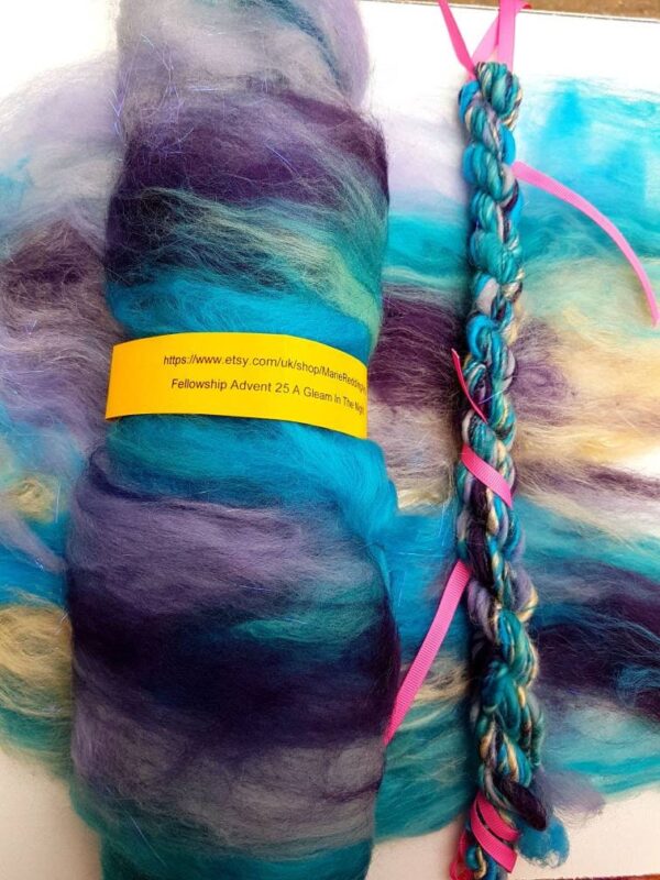 Cobalt Handcarded Batt / 25 A Gleam In The Night / 50g / Purple / Cream / Sky / Water / Lake / Turquoise / Spinning Fibre / Felting Fiber