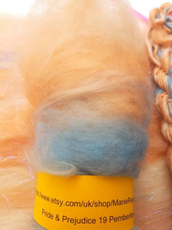 Pride & Prejudice Beige Batt / 19 Pemberley / 50g / Peach / Cream / Blue / Pastel / Landscape / Jane Austen / Spinning Fibre / Felting Fiber