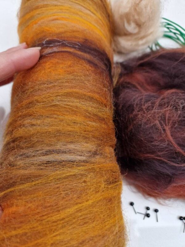 Highland Cow Needle Felting Fibre Pack Only / Animal Fibre / 70g / Glass Eyes / Spinning Fibre / Wet Felting /Needle Felting