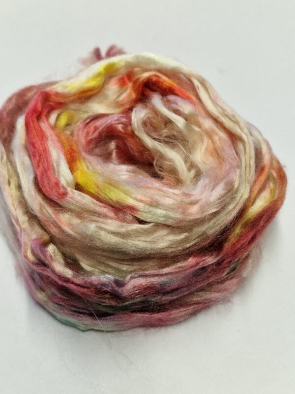 Pink Rainbow Mulberry Silk Tops / A1 Mulberry Silk Roving / 10g /Rose / Silk Brick / Felting / Spinning Silk / Weaving / HandDyed Silk